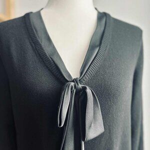 Vintage Liz Claiborne Black Silk & Cashmere Knit with Pure Silk Tie-Neck – US L